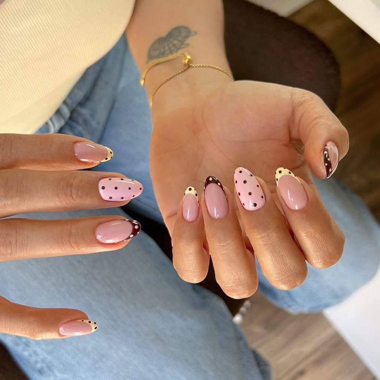 Set di 24 Unghie Finte a Mando - Nail Art French Nails recensione e prezzo