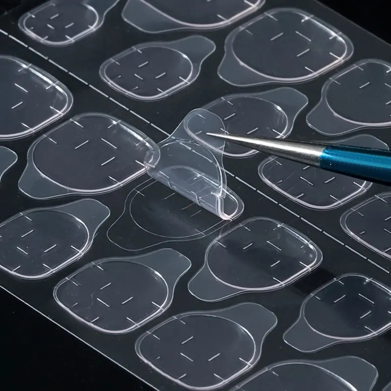 Colla per gelatina per unghie  - Striping Tape Nail recensione e prezzo