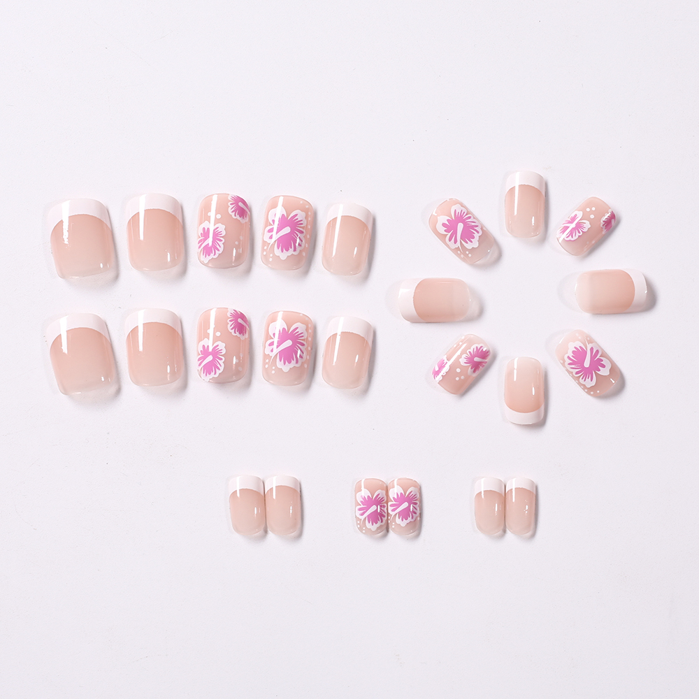24 pezzi di unghie finte con f - Nail Art Wedding recensione e prezzo